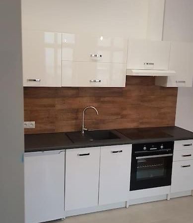 Komfortowy Apartament W Centrum Nowego Sacza Nowy Sacz Exterior photo